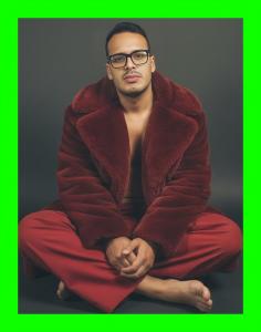 674067103: Chico busca chica en Toledo