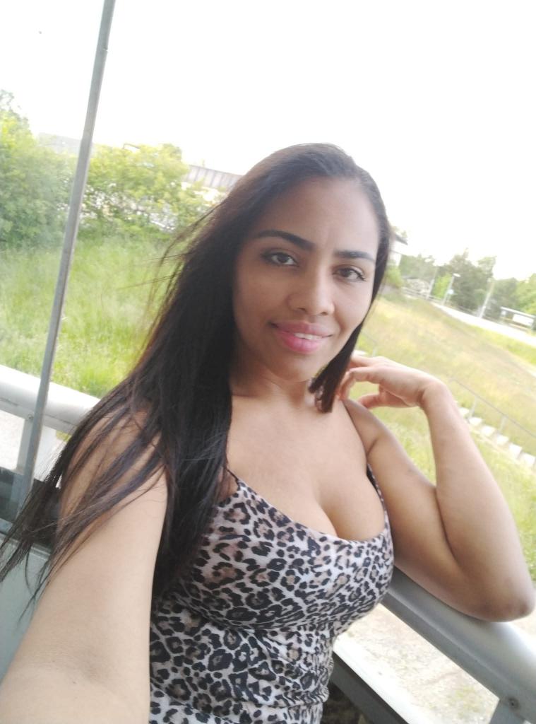 634002794: Chica busca chico en Las Palmas