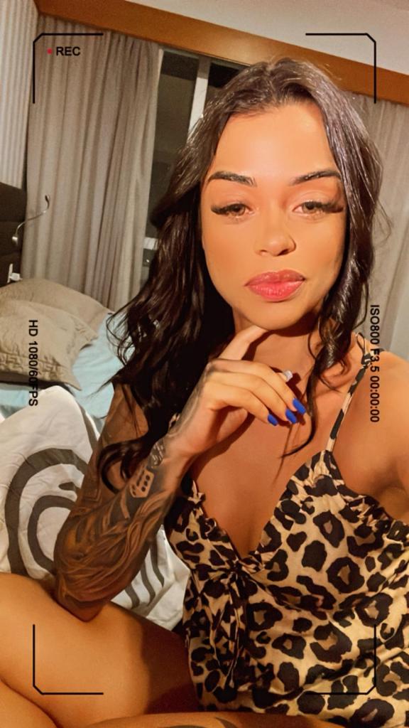 Chica busca chico en Pontevedra: Chica busca chico