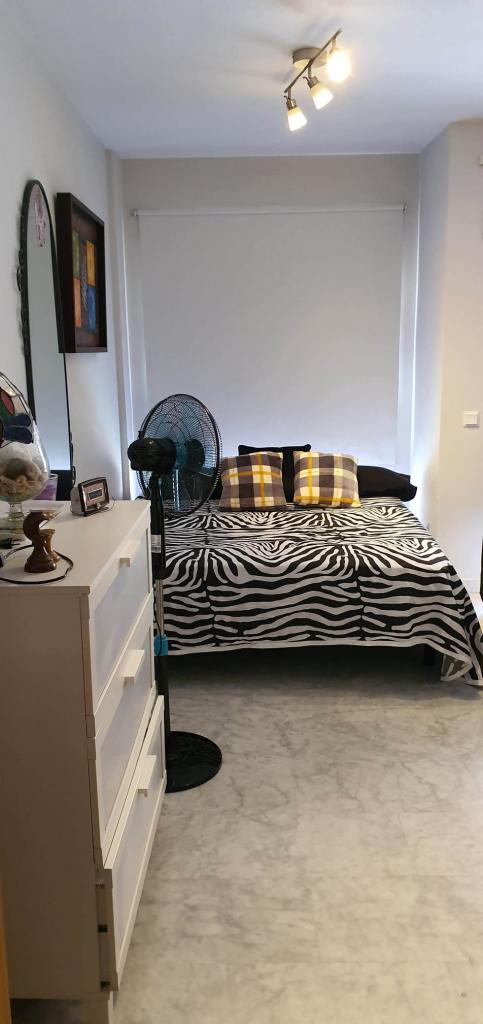 672625044:  en Málaga