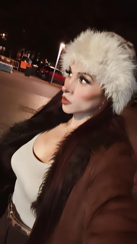 637996155: Transexual en Badajoz