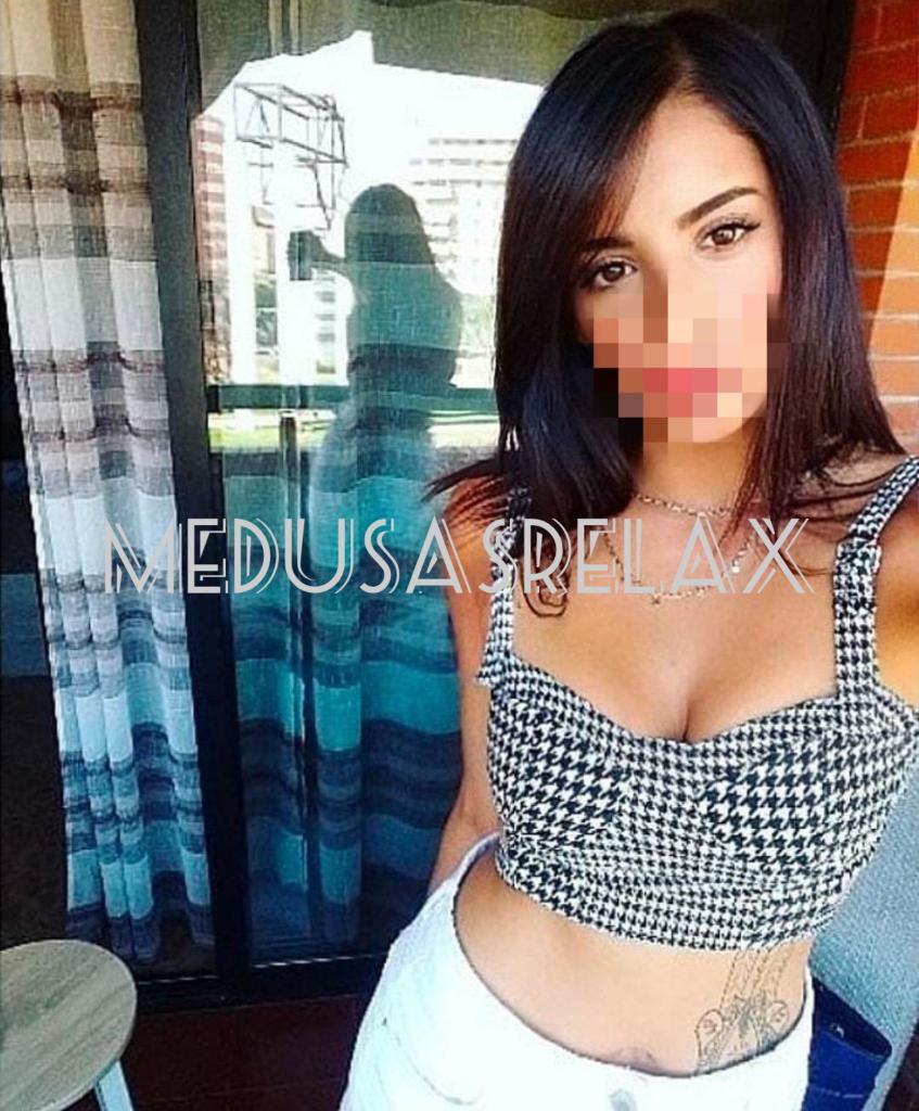 Chica busca chico en Madrid: Chica busca chico