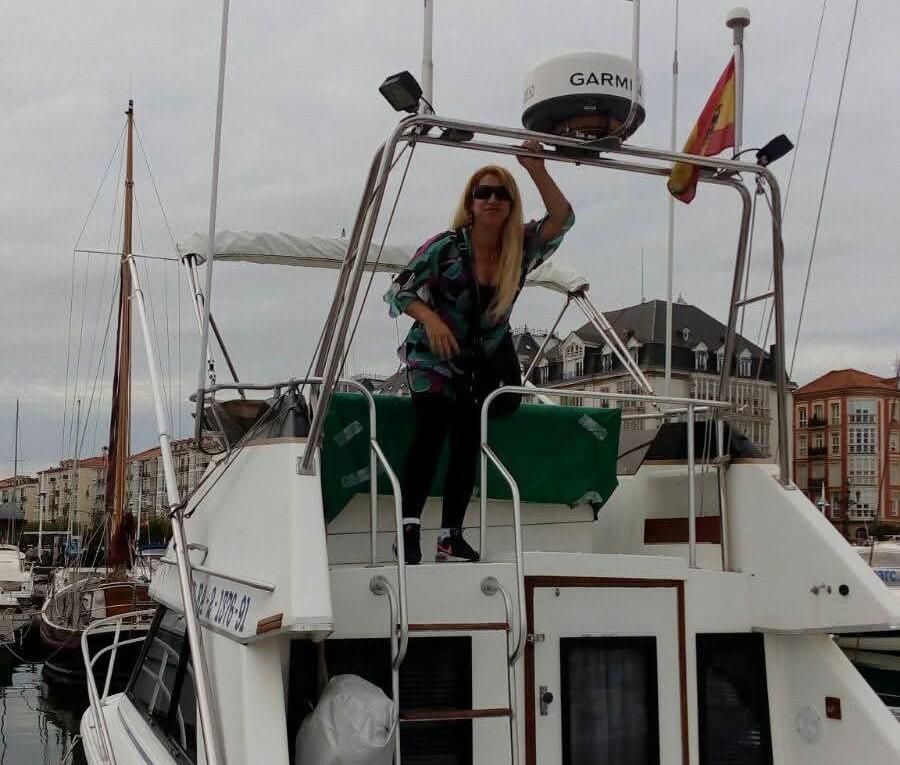 632688129: Chica busca chico en Álava