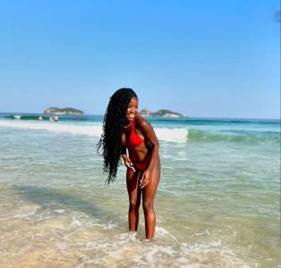 604100344: Chica busca chico en Gerona