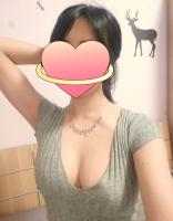 669547079: Chica busca chico en Gerona