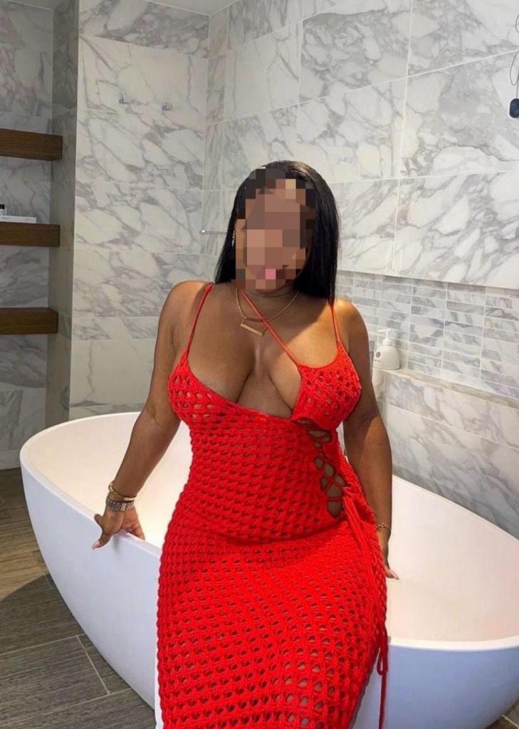 Chica busca chico en Tenerife: 