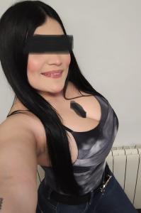 612242617: Chica busca chico en Barcelona