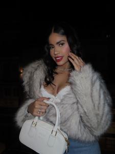 633373226: Chica busca chico en Málaga