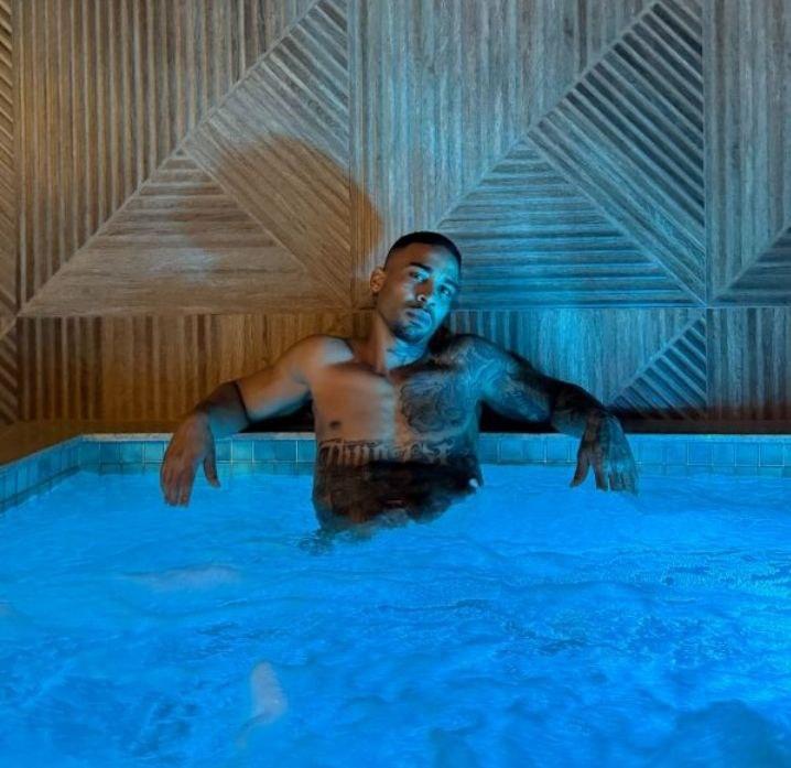 613938974: Chico busca chica en Madrid