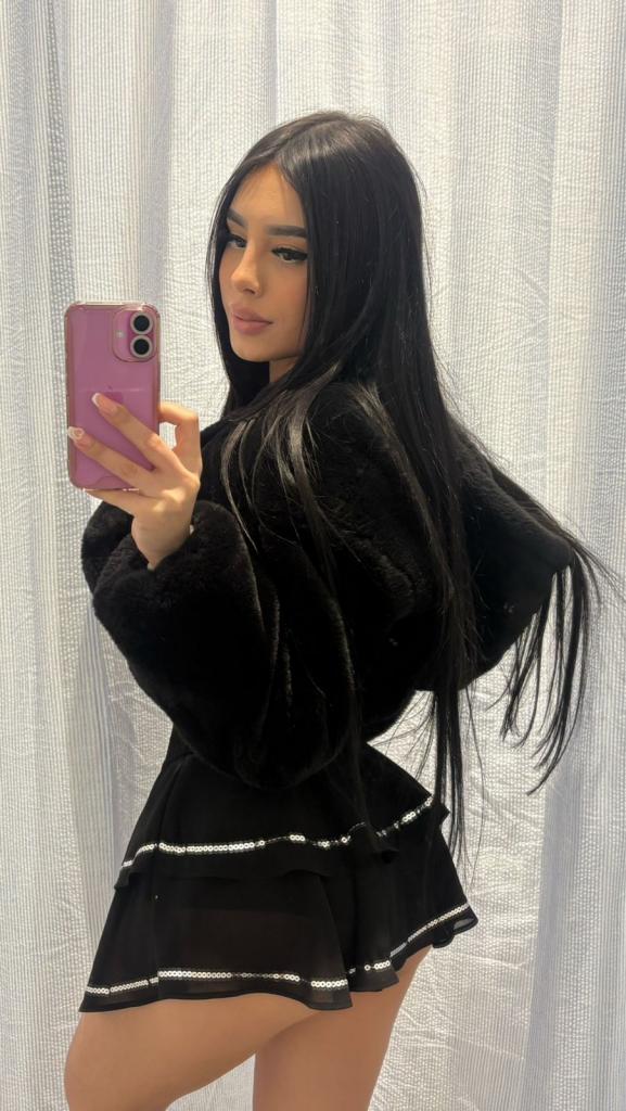 Chica busca chico en Barcelona: Chica busca chico