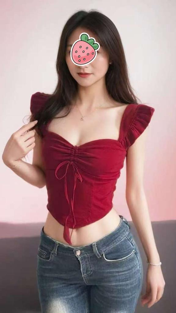 669547079: Chica busca chico en Gerona