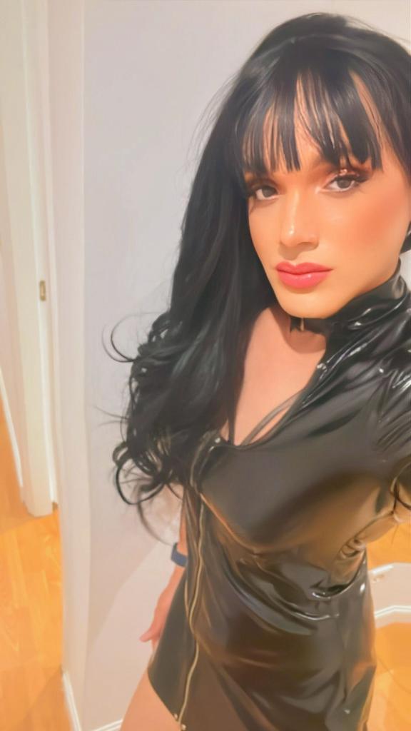 613335807: Travesti en Asturias