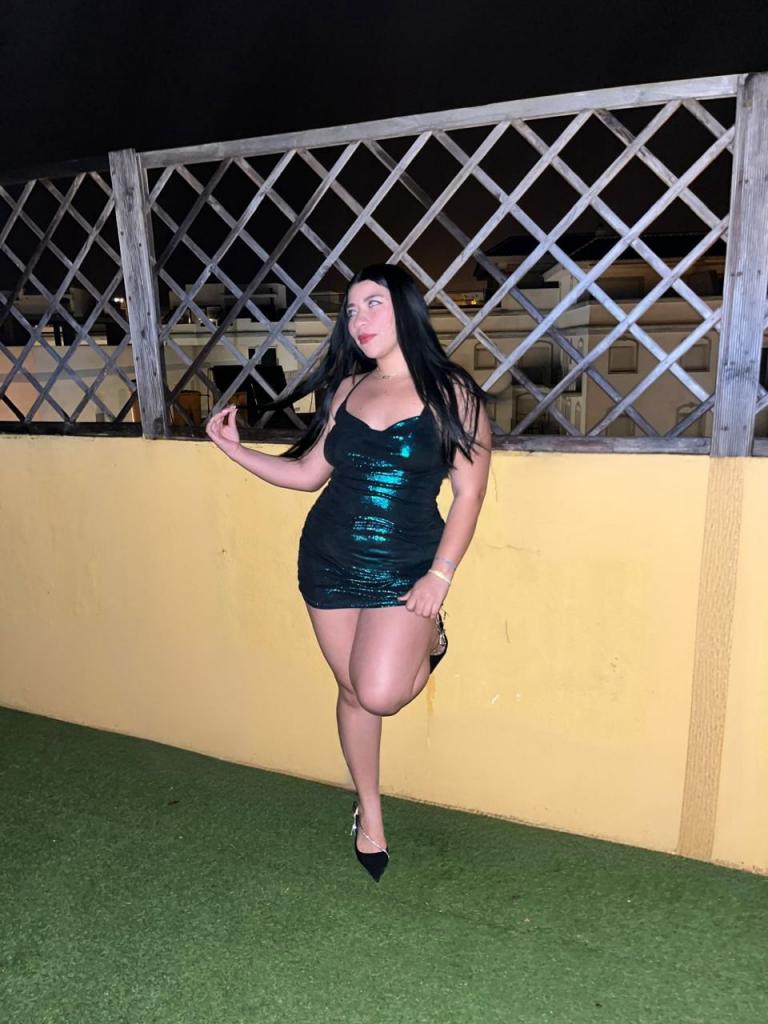 691258775: Chica busca chico en Málaga