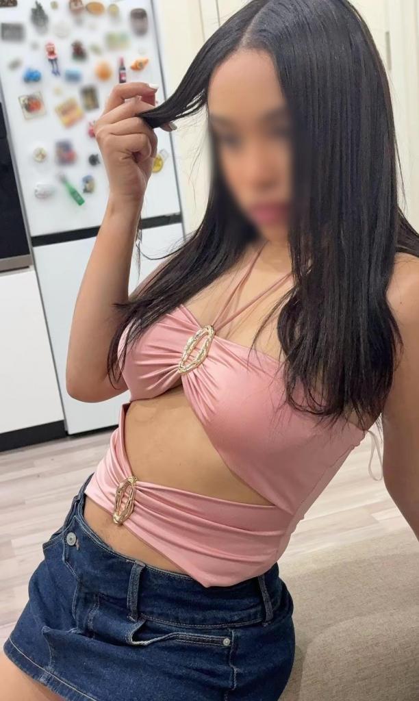 623563506: Chica busca chico en Granada