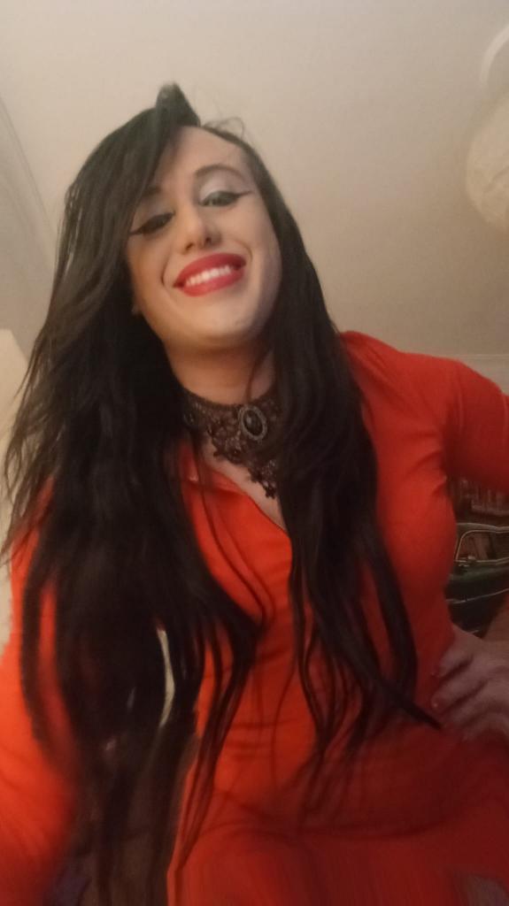 634322253: Chica busca chico en Valencia
