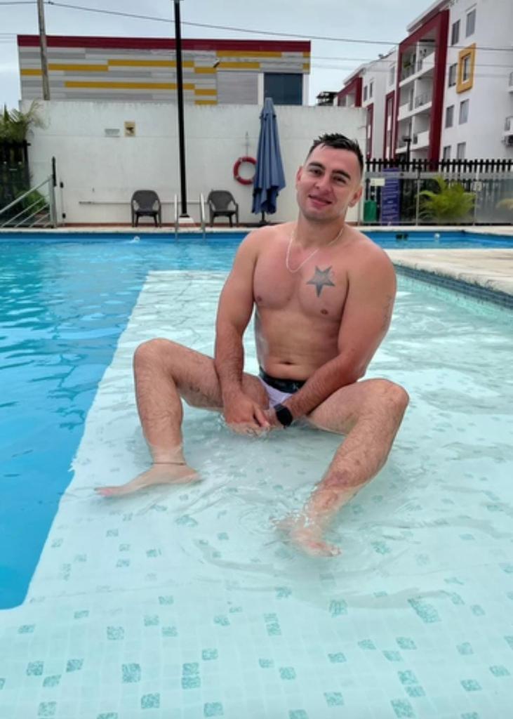 679034217: Chico busca chica en Málaga