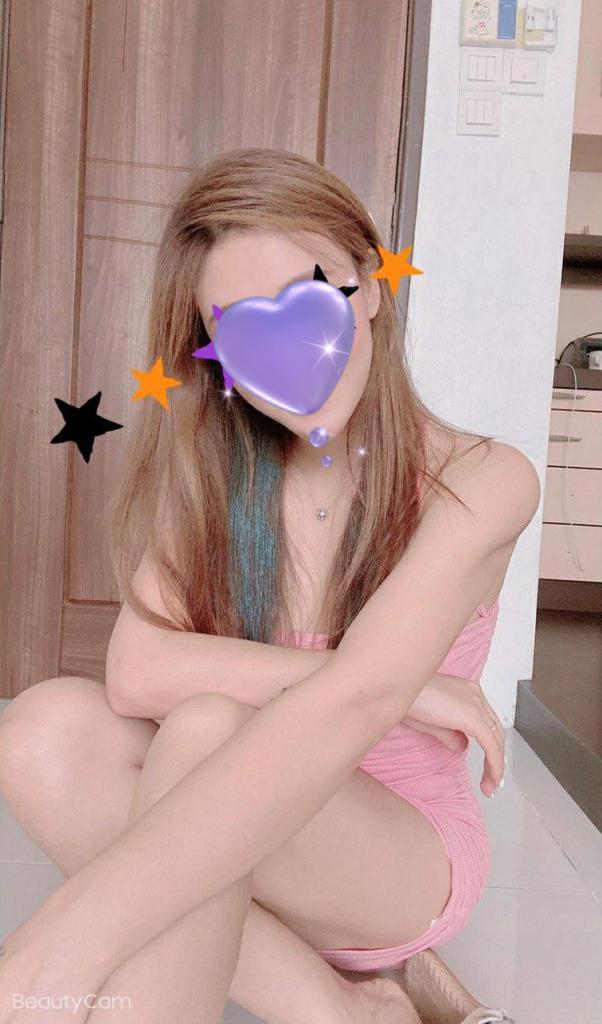 687538682: Chica busca chico en Málaga