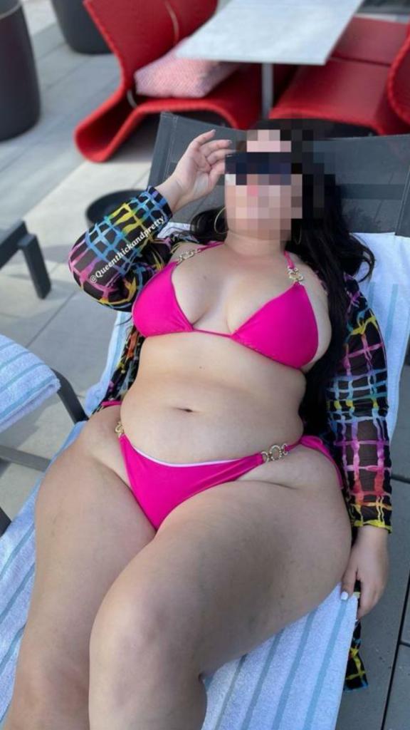 Chica busca chico en Jaén: 