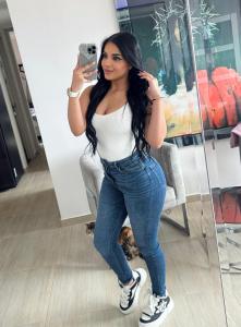 685804576: Chica busca chico en Cádiz