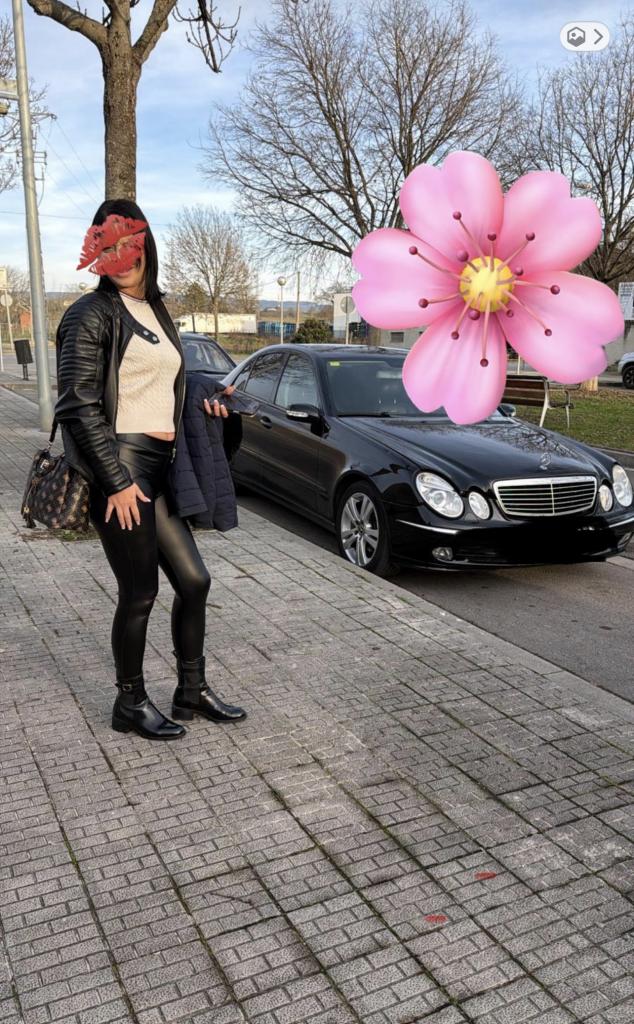 Chica busca chico en Barcelona: 