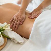 605076407: Chica busca chico en Málaga