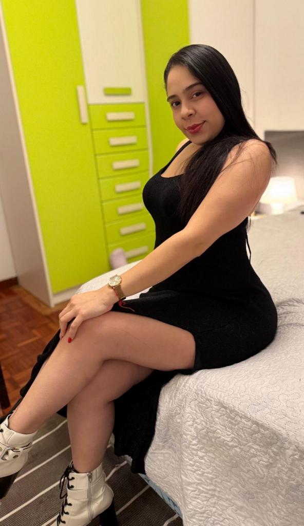 681875584: Chica busca chico en Almería