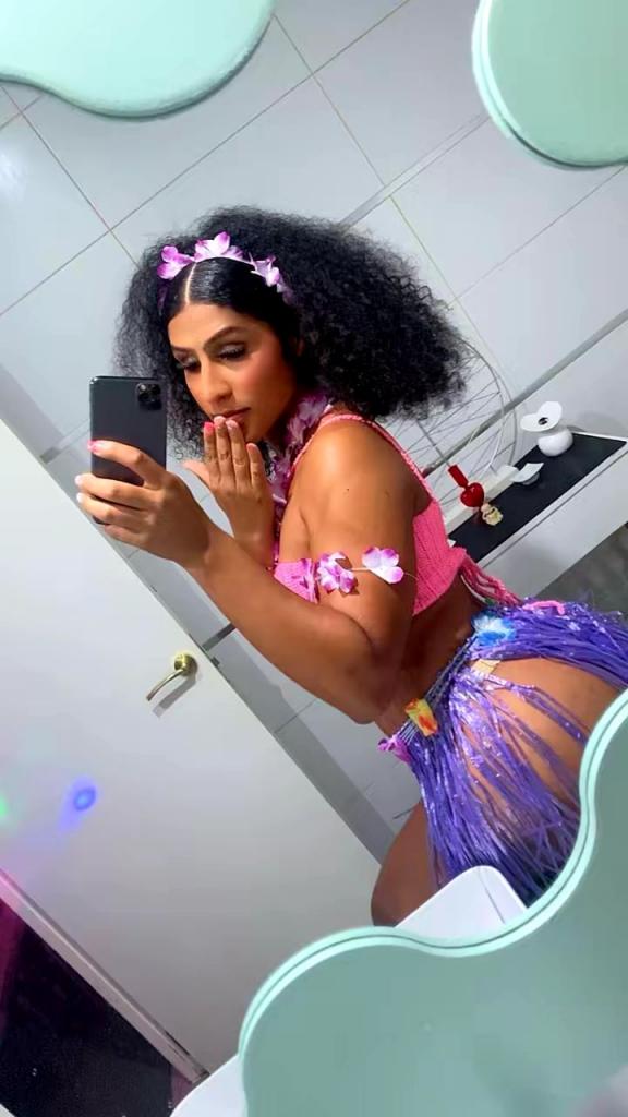 615796780: Transexual en Barcelona