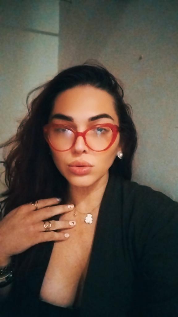 Chica busca chico en Castellón: 