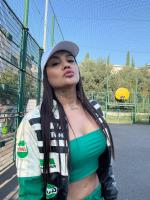 667606175: Chica busca chico en Valencia