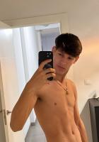 674344545: Chico busca chica en Sevilla