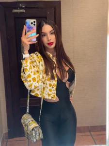 664284971: Travesti en Sevilla