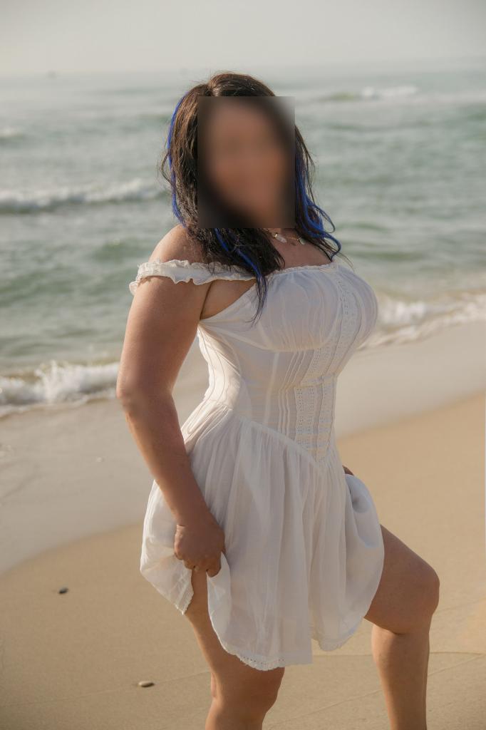 643108453: Chica busca chico en Valencia