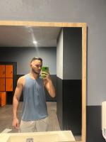 641464627: Chico busca chica en Madrid