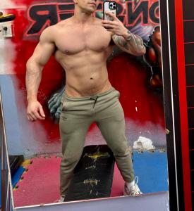 Chico busca chica en Asturias: 