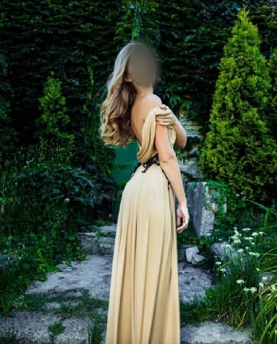 647163074: Chica busca chico en Málaga