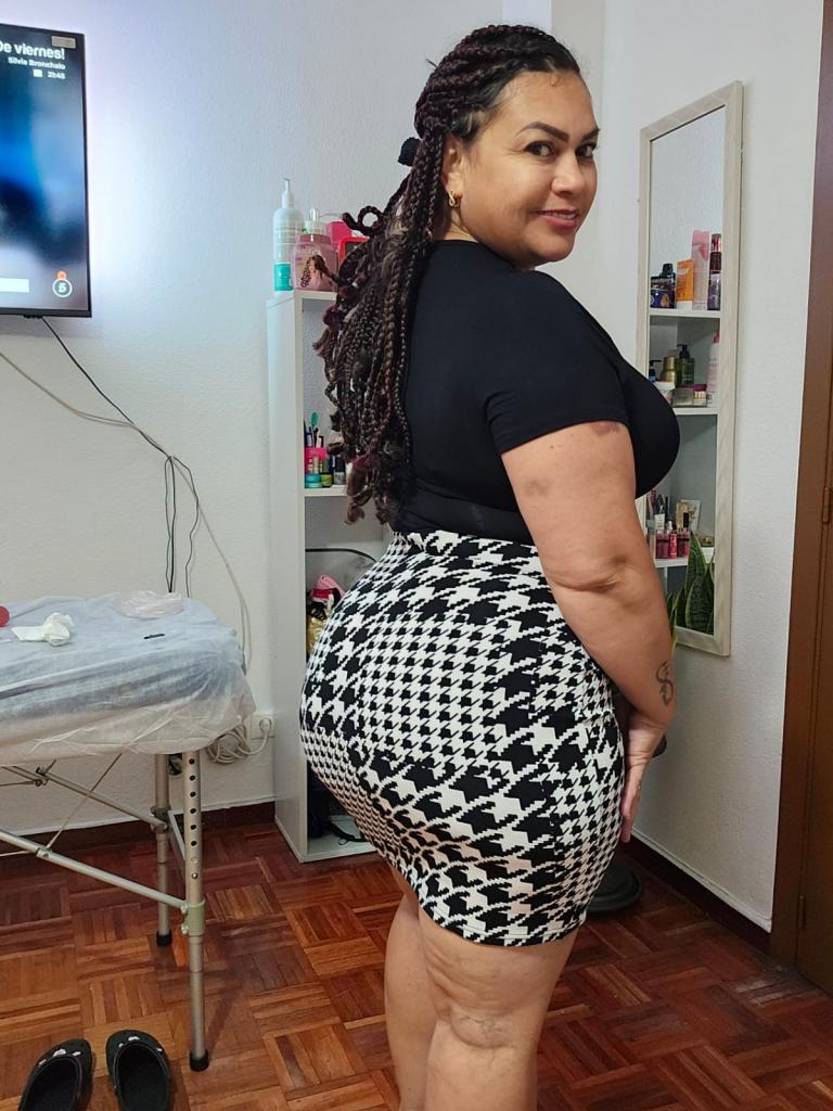 604106711: Chica busca chico en Albacete