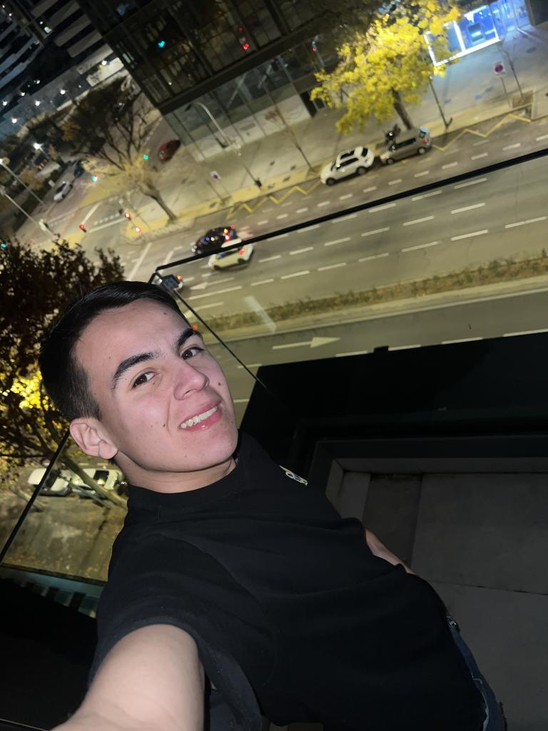 Chico busca chica en Guadalajara: 