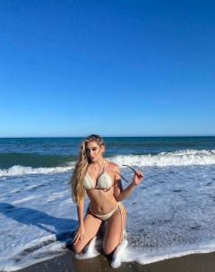 610684435: Chica busca chico en Tenerife