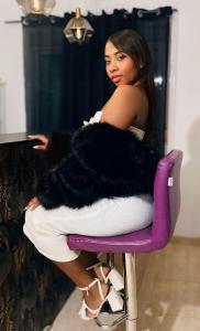 629708399: Chica busca chico en Murcia