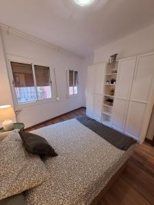 677779840:  en Barcelona