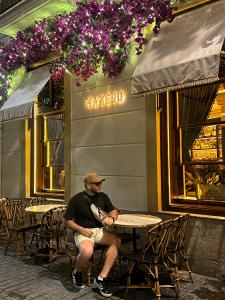 682318123: Chico busca chica en Alicante