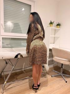 614953584: Chica busca chico en Navarra