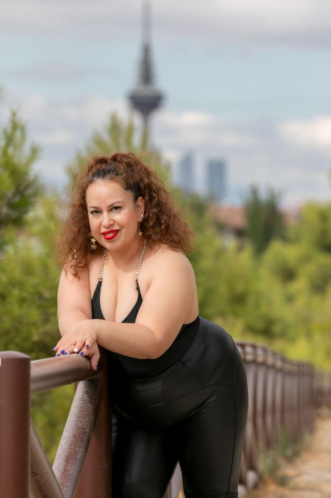 Chica busca chico en Madrid: 