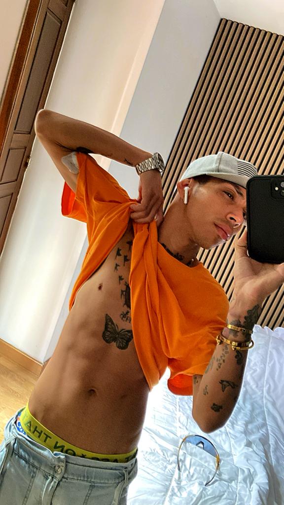 653236270: Chico busca chica en Madrid