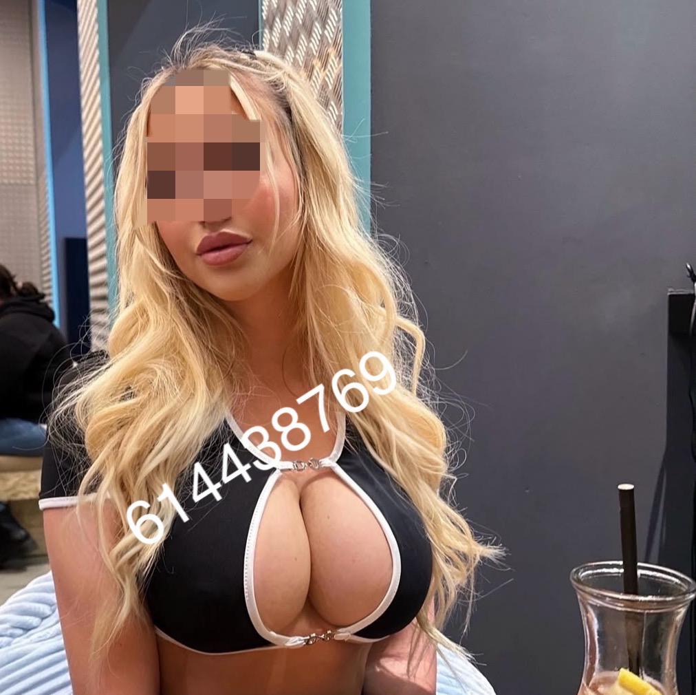 614438769: Chica busca chico en La Coruña