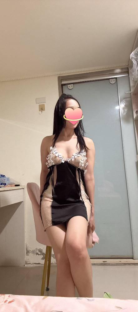 673549142: Chica busca chico en Barcelona