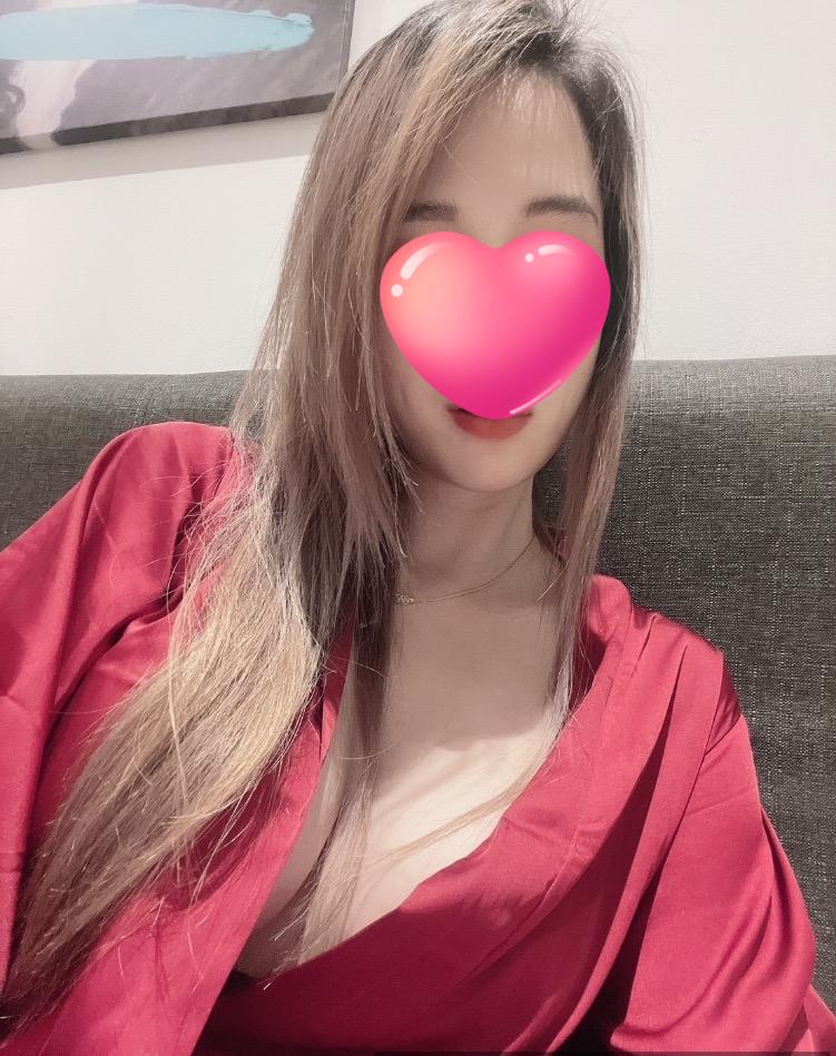 622796352: Chica busca chico en Barcelona