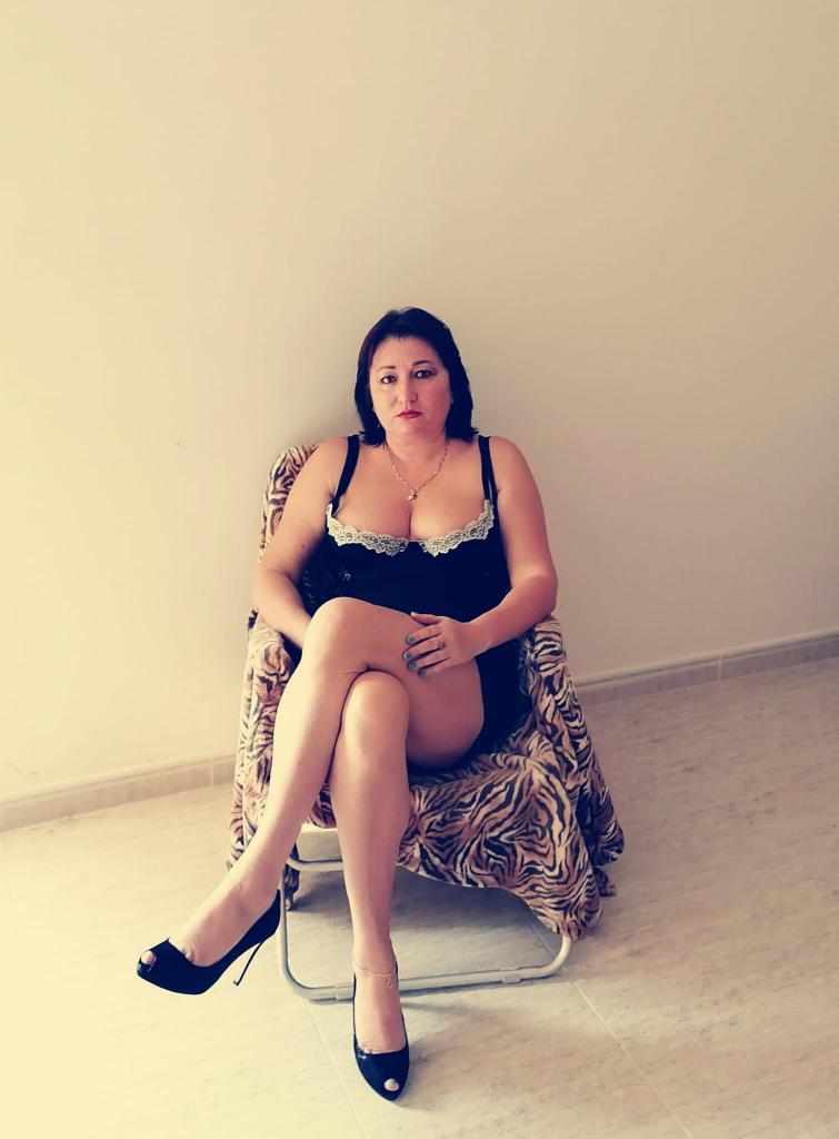 Chica busca chico en Castellón: 