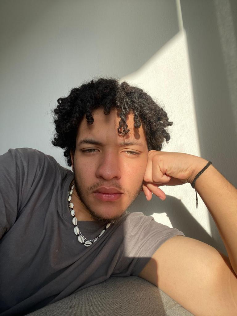 644190965: Chico busca chica en Navarra