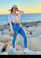 642267070: Chica busca chico en Cantabria